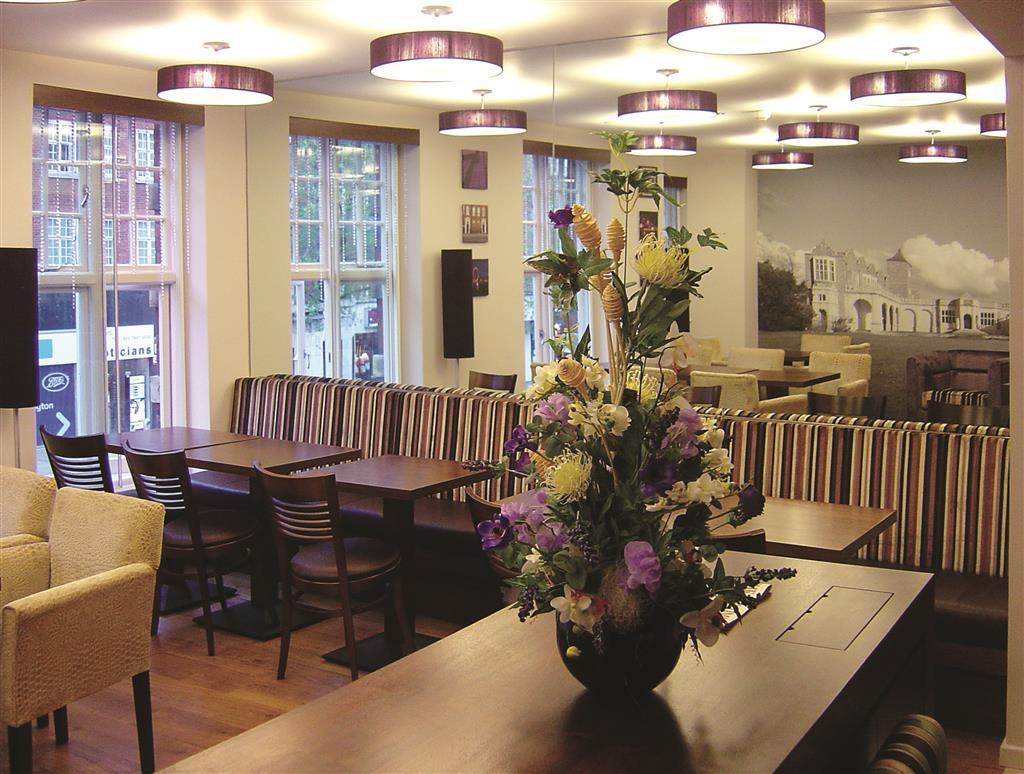 Seraphine Kensington Olympia Лондон Екстериор снимка