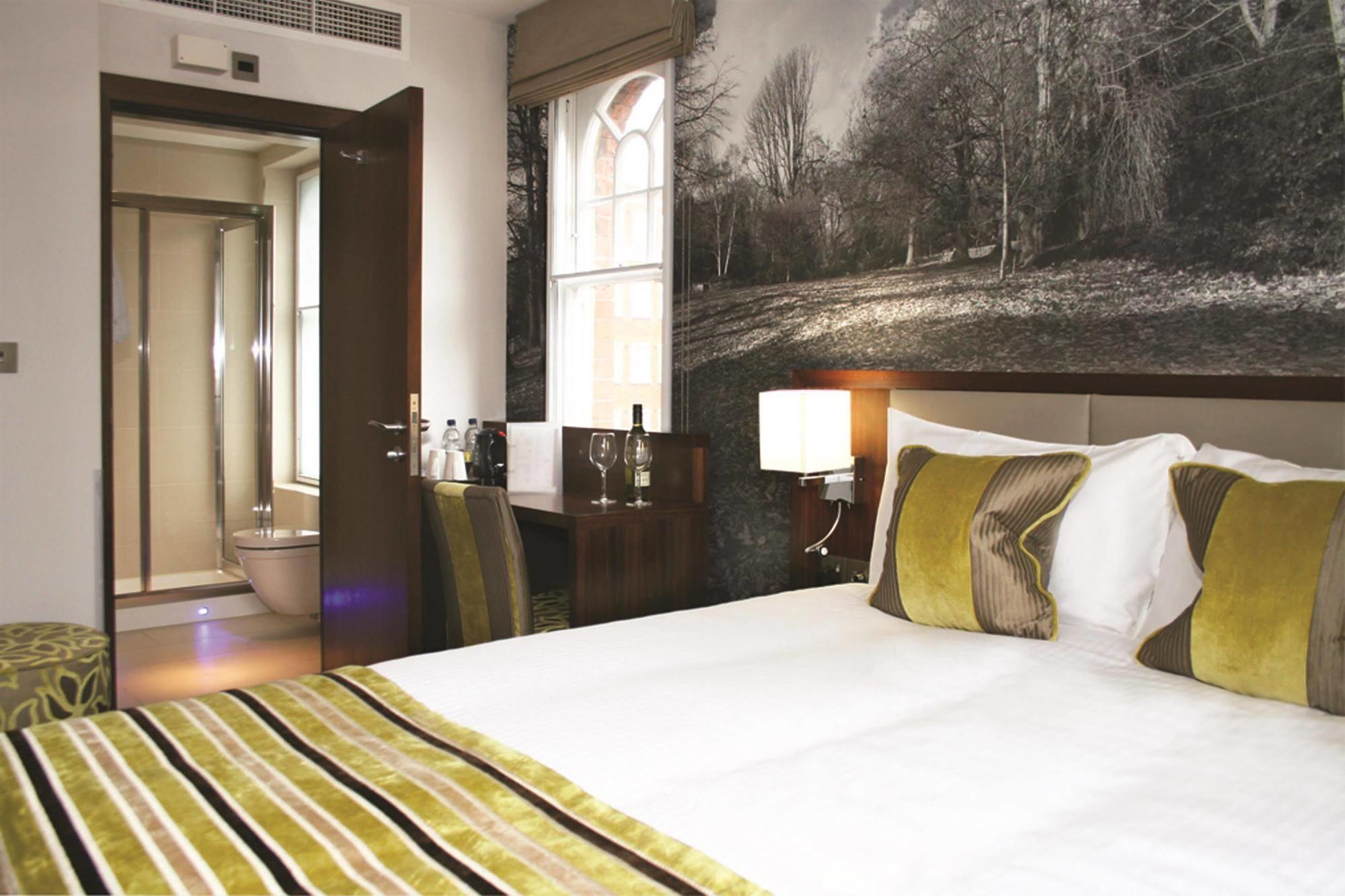 Seraphine Kensington Olympia Лондон Стая снимка